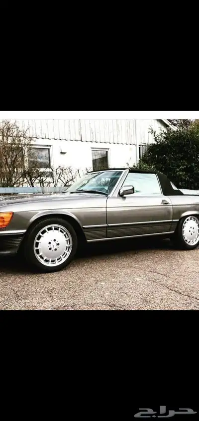 قطع غيار مرسيدس 560SL R107 كشف هارد توب R107 كلاسيك 17