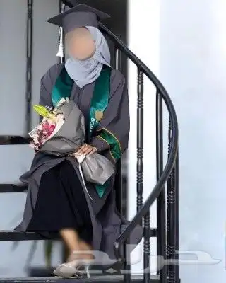 ارواب وعبايات تخرج بالاسم والمقاسات حسب الطلب 94