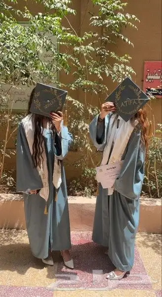 ارواب وعبايات تخرج بالاسم والمقاسات حسب الطلب 72