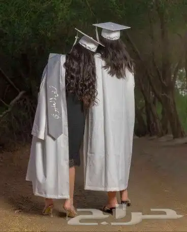 ارواب وعبايات تخرج بالاسم والمقاسات حسب الطلب 65