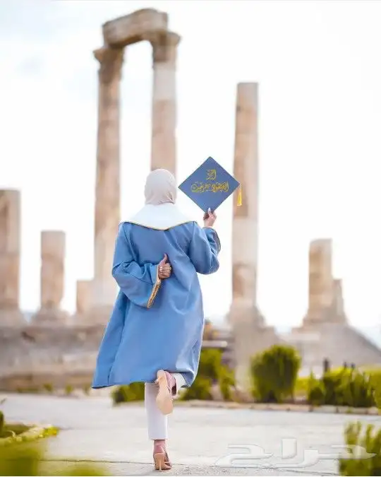 ارواب وعبايات تخرج بالاسم والمقاسات حسب الطلب 38