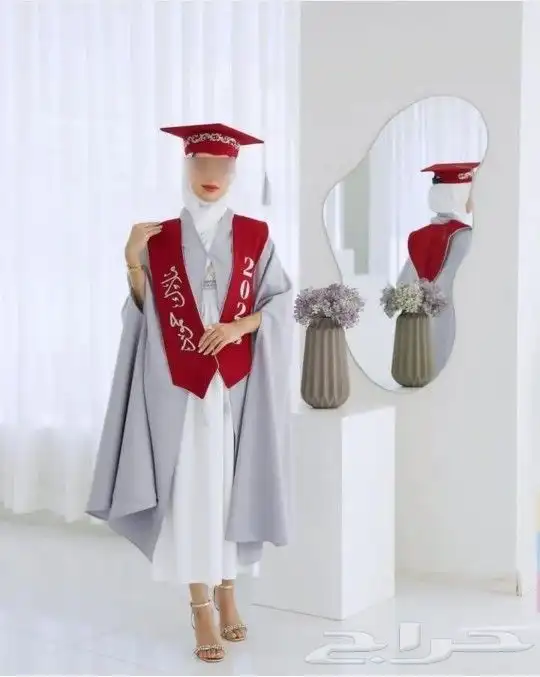 ارواب وعبايات تخرج بالاسم والمقاسات حسب الطلب 42