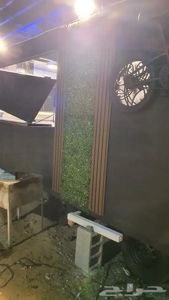 تركيب فرش موكيت مشمع فينيل عشب صناعي سجاد 14