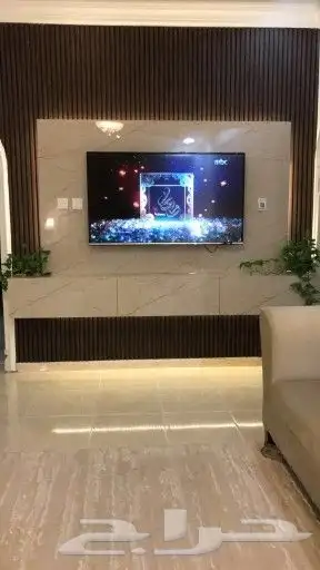 فني ديكورات بجميع انواعها واشكاهلها 0