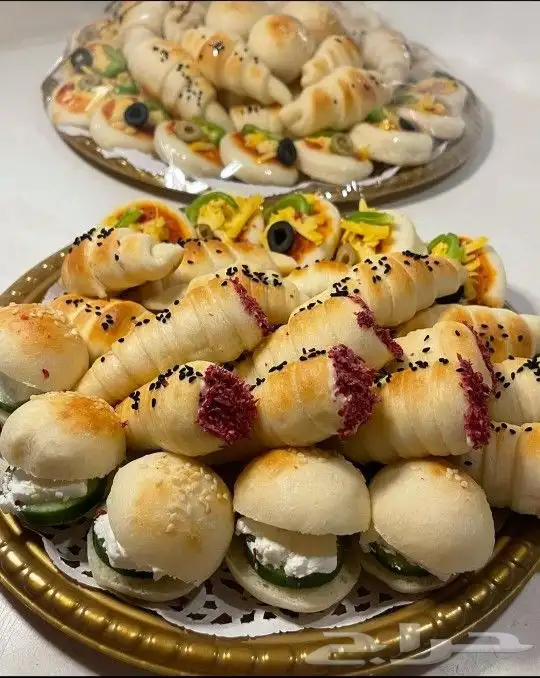 معجنات مشكله وحلويات للمناسبات السعيدة لأسر منتجه مكه 0