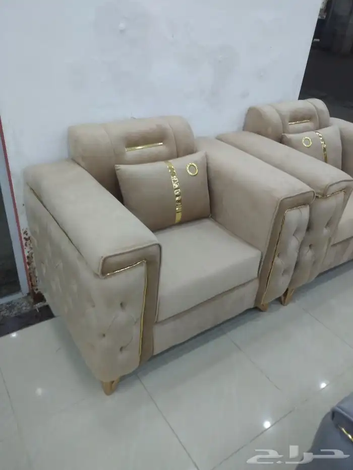 كنب جاهز 11انفار. مع التوصيل في داخل جدة 1900 3