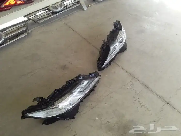 شمعات كامري ثلاثه لدى 1