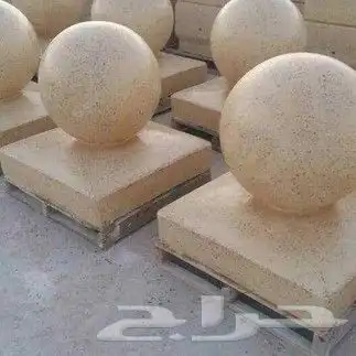حواجز خرسانية وقواعد أعمدة انارة ومناهل كهربا 7
