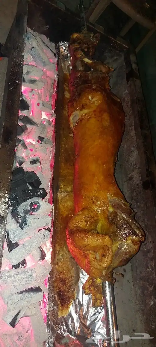 مطعم الخير يقدم خاروف مشوي كامل على الجمر.. 6