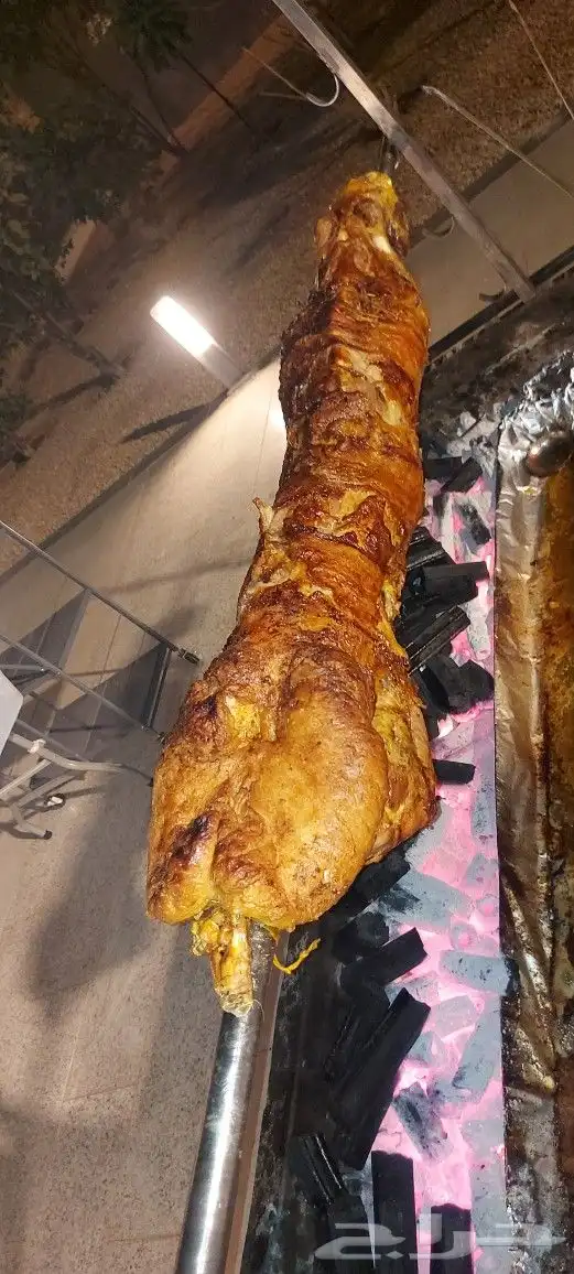 مطعم الخير يقدم خاروف مشوي كامل على الجمر.. 20