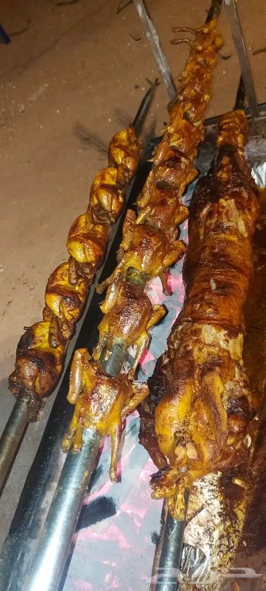 مطعم الخير يقدم خاروف مشوي كامل على الجمر.. 13