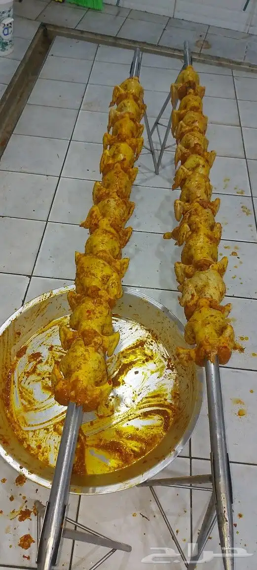 مطعم الخير يقدم خاروف مشوي كامل على الجمر.. 22