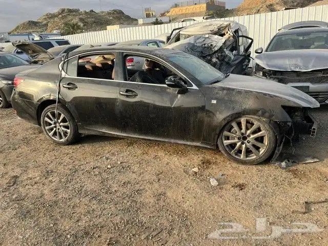 لكزس Gs350 تشليح قطع غيار لكزس 2