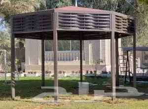 مظلات وسواتر 56