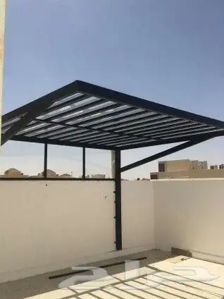 مظلات وسواتر 93