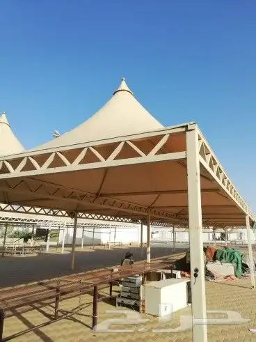 مظلات وسواتر 74