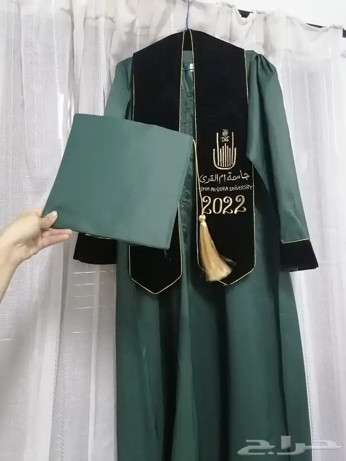 تفصيل وتطريز ارواب و وشاحات تخرج 5