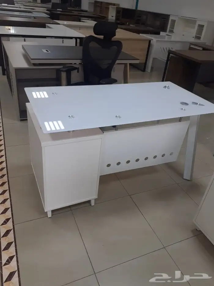 طاولات مكتبة عروض 6