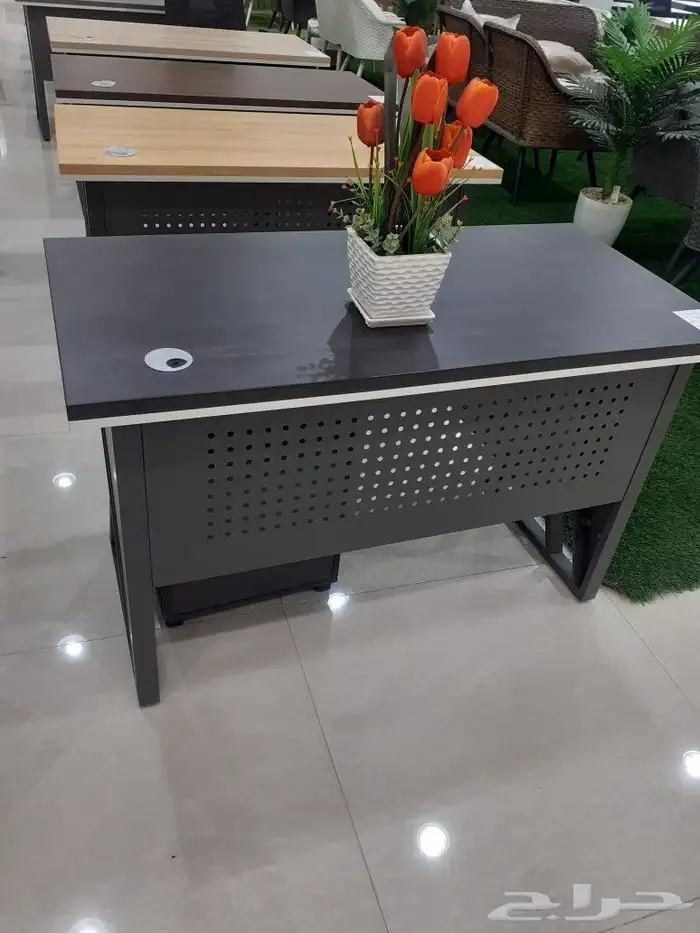 طاولات مكتبة عروض 1