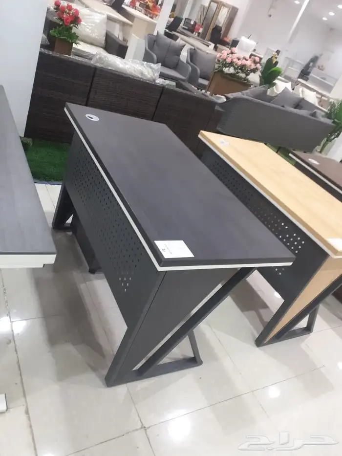 طاولات مكتبة عروض 11