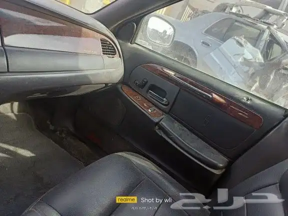 لينكون تاون كار تشليح غطع غيار1998-2002 13