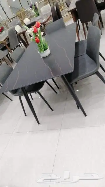 طاولات طعام 10