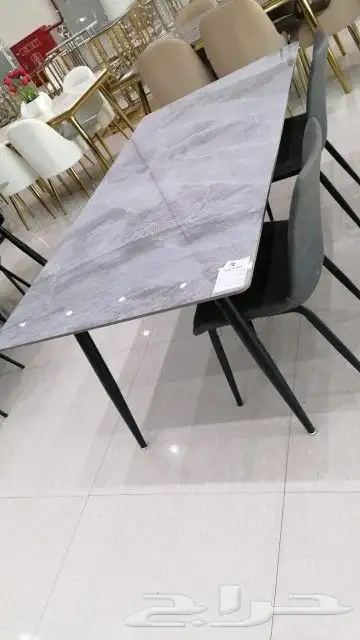 طاولات طعام 14