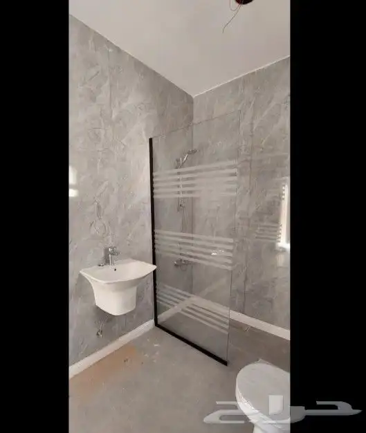 زجاج السيكوريت والشاورات والمريات وابواب زجاج 30