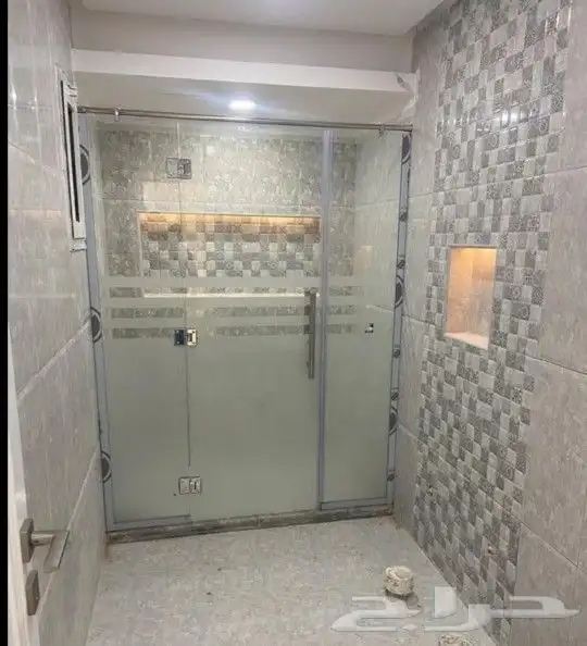 زجاج السيكوريت والشاورات والمريات وابواب زجاج 39