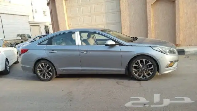 يوجد لدينا توصيل مدارس ..موظفات .. مشاوير بالساعه لجميع انح 5