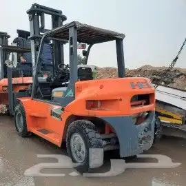 تاجير فوركلفت رافعة شوكية للايجار 5