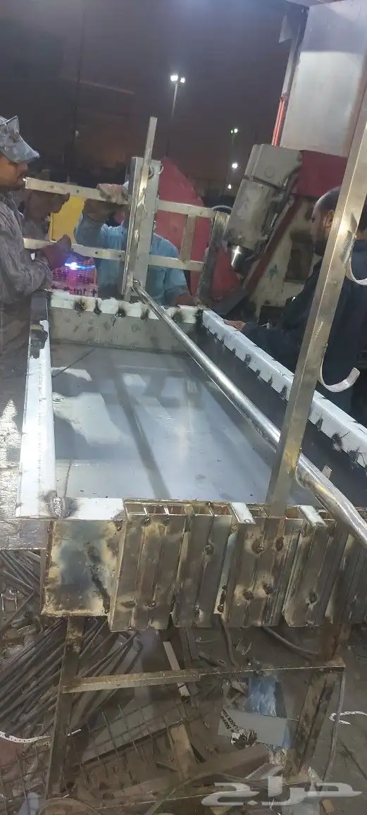 مطعم الخير خاروف مشوي كامل 5