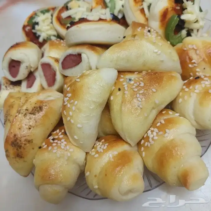 معجنات مشكله وحلويات للمناسبات السعيدة لأسر منتجه مكه 3