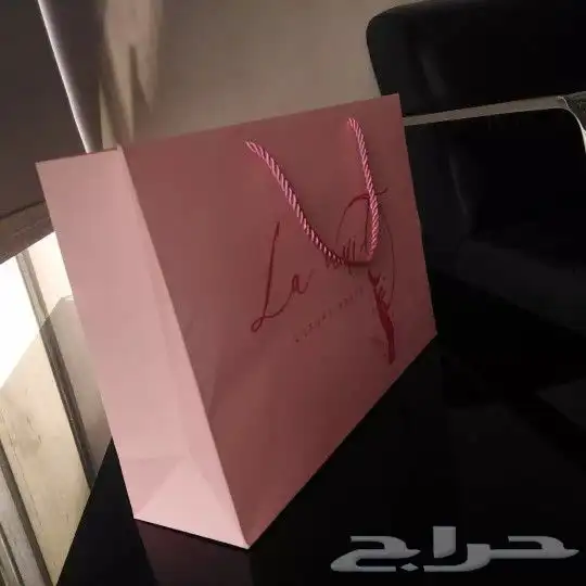 اكياس بوكسات استكرات ليبل بوكسات عبايات فواتير كروت كتيبات 13
