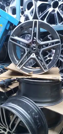 جنوط مرسيدس CLA200مقاس18موديل2020اصلي وكاله 2