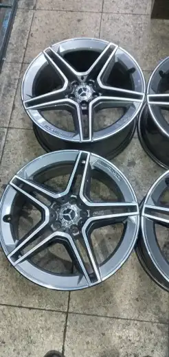 جنوط مرسيدس CLA200مقاس18موديل2020اصلي وكاله 7