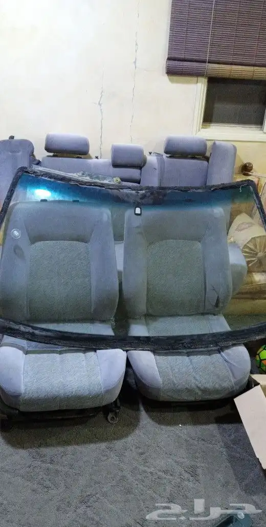 للبيع قطع غيار كامري98الى2002 2