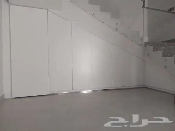 دولاب غرفه النوم فندق بارتشين تا لبسي جداري 11