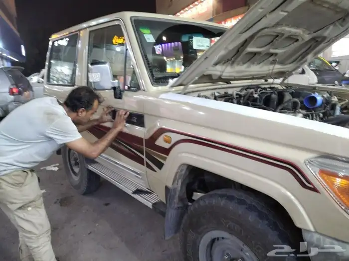 خطوط استيكرات لند كروزر هيلكس خطوط باترول خط شاص وربع شطرطون 2