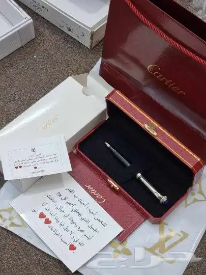 يوجد لدينا ساعات وكبكات واقلام ومحافظ رجالي باسعار مناسبه 23