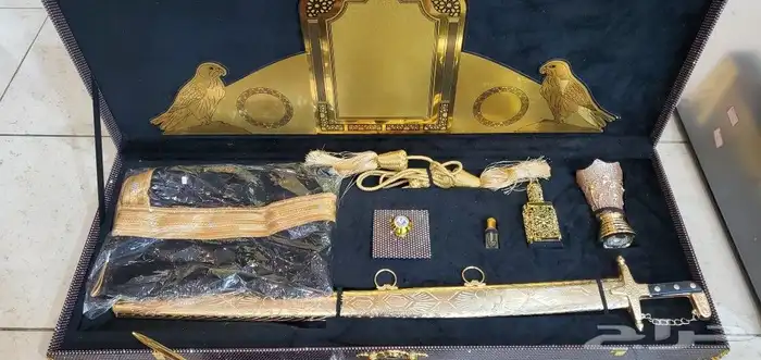 سيوف ودروع وهدايا تذكارية 20