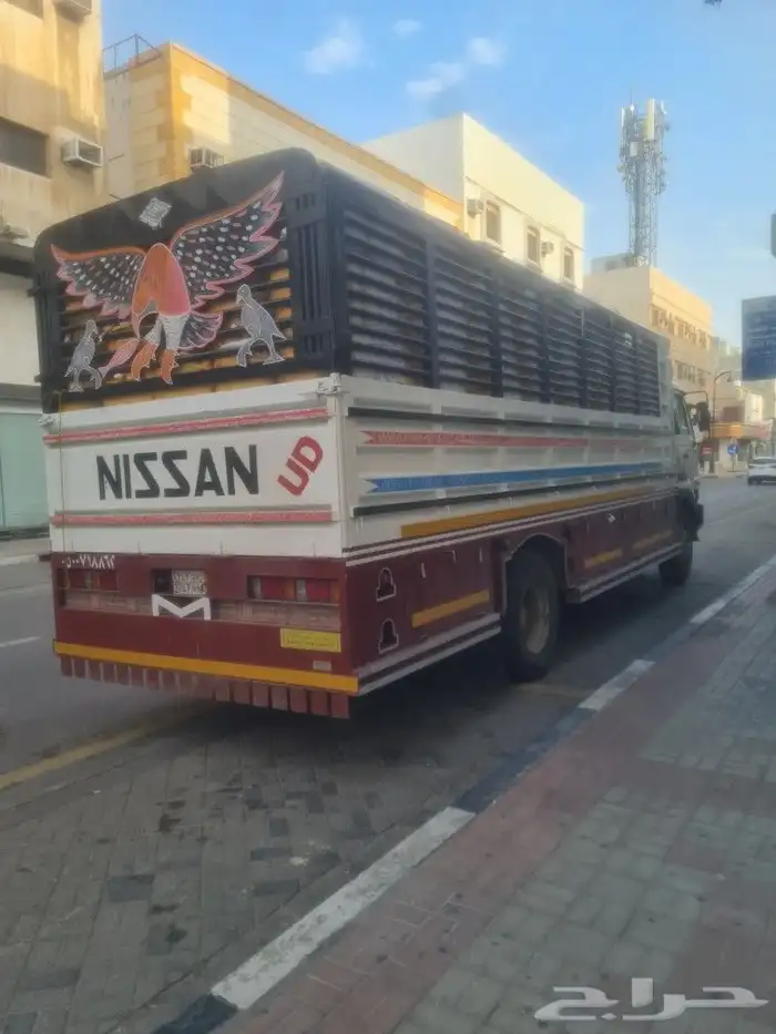 لوري نيسان 7 ونص للإيجار 0