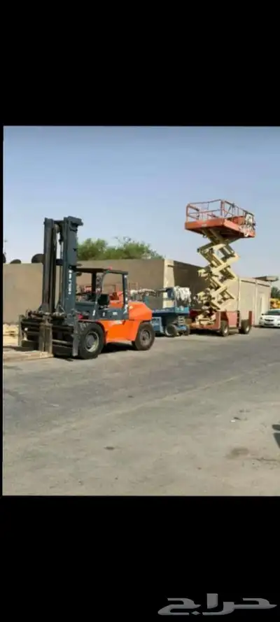 رافعه شوكيه للايجار فواركلفة 0508119399 موديل 2014 3