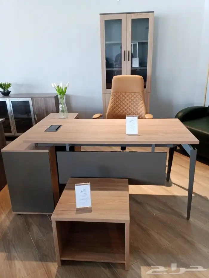 مكتب مودرن خشبي ورمادي 0