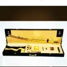 هدايا سيوف دروع مشالح 4