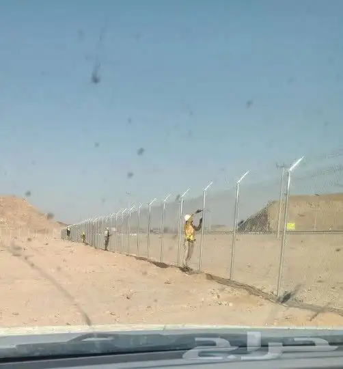 توريد وتركيب جميع انواع الشبوك أسوار امنيه وملاعب رياضيه 9