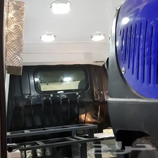 تصفيح وتجهيز سيارات الغسيل المتنقل بالبخار 11