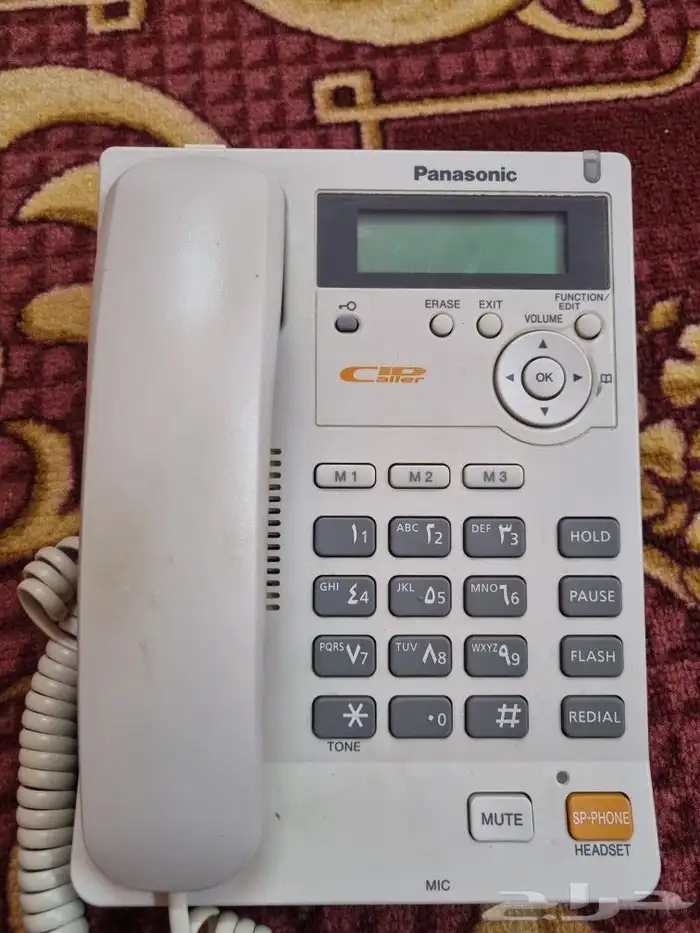 للبيع تليفون ثابت صناعه ماليزي ماركه باناسونك على السوم 0