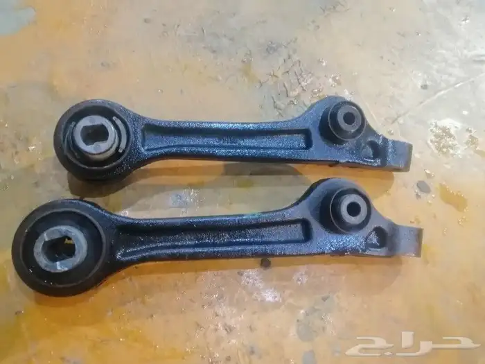 اذرعه أمامي تشارجر دوج 2017للبيع 1