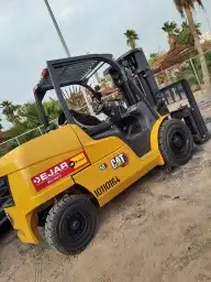 رافعة شوكية للإيجار 0